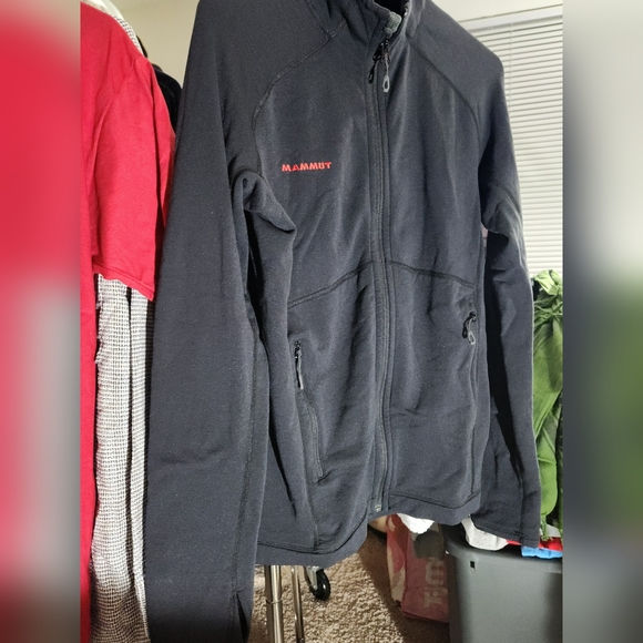 MAMMUT ZIP-UP SWEATER - Picture 3 of 7